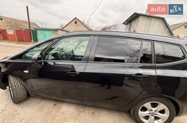 Мікровен Opel Zafira 2015 в Борисполі