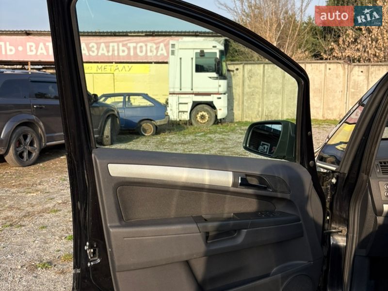 Мінівен Opel Zafira 2011 в Білій Церкві