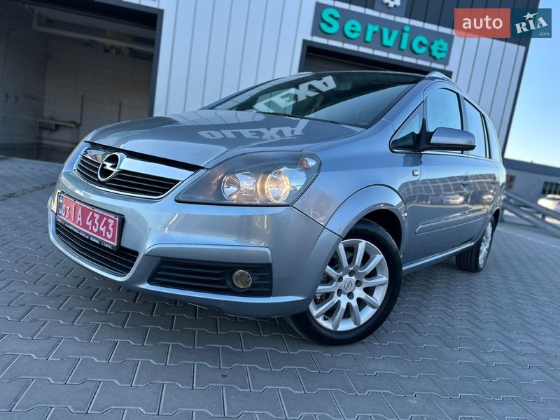 Минивэн Opel Zafira 2006 в Владимире