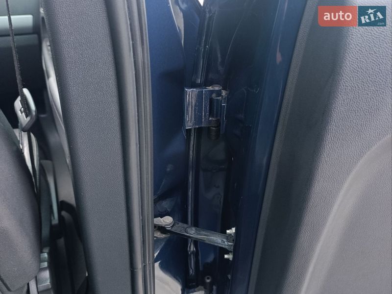 Минивэн Opel Zafira 2011 в Ивано-Франковске фото 28 Минивэн Opel Zafira 2011 в Ивано-Франковске