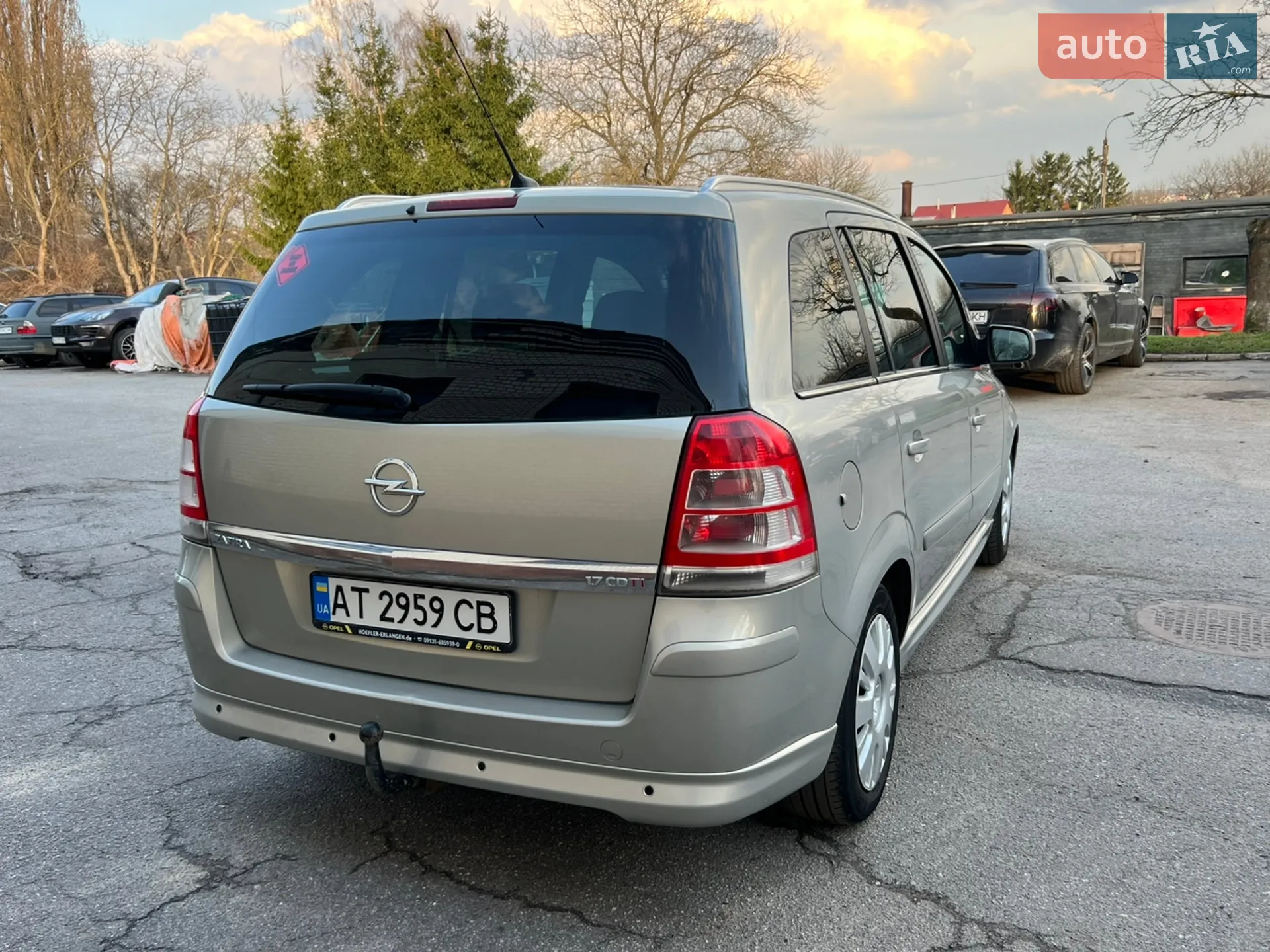 2010 Opel Zafira - мініатюра 16