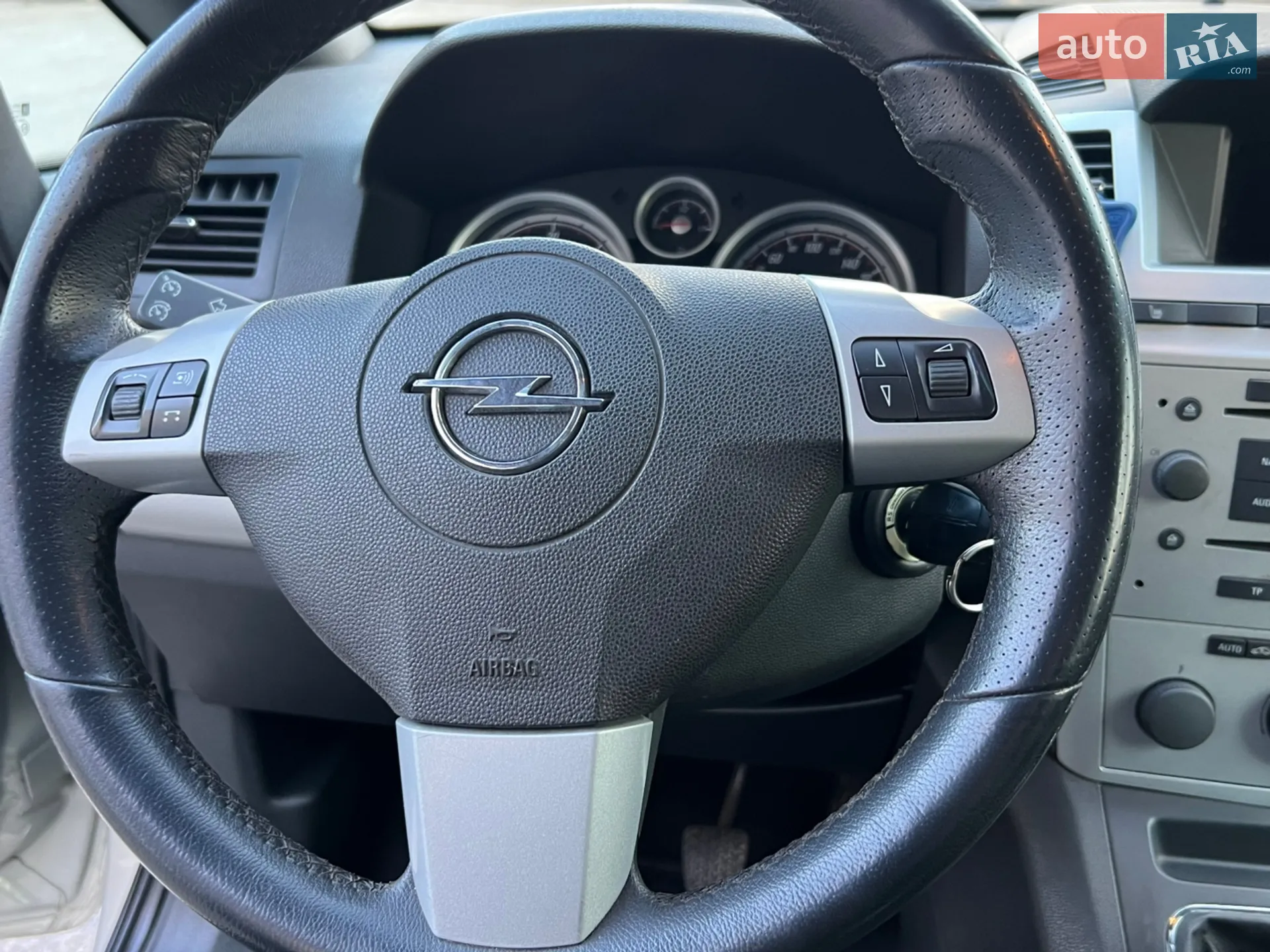 2010 Opel Zafira - мініатюра 47