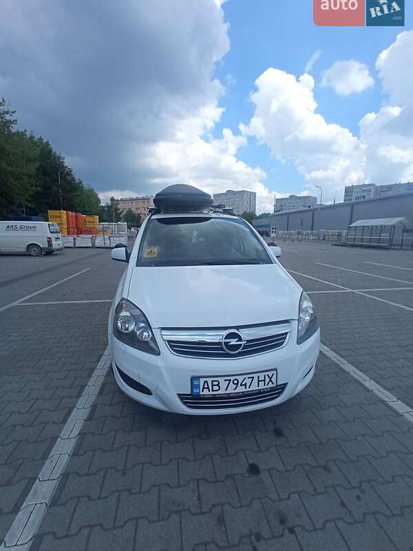 Opel Zafira 2011 Opel Zafira 2011