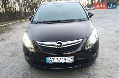 Минивэн Opel Zafira 2014 в Бережанах