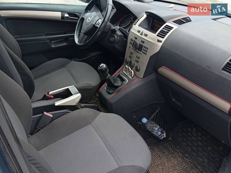 Opel Zafira 2008