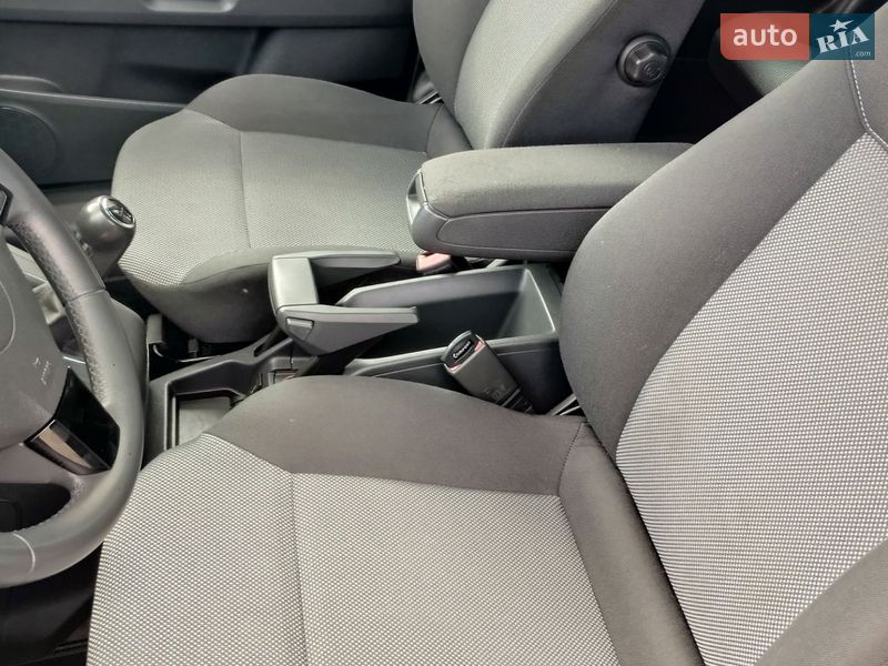 Мінівен Opel Zafira 2012 в Харкові