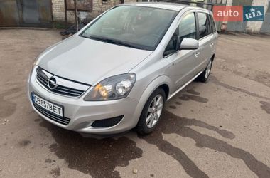 Минивэн Opel Zafira 2010 в Чернигове