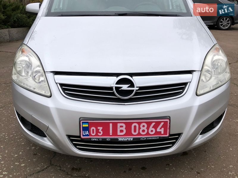 Минивэн Opel Zafira 2008 в Житомире фото 3 Минивэн Opel Zafira 2008 в Житомире