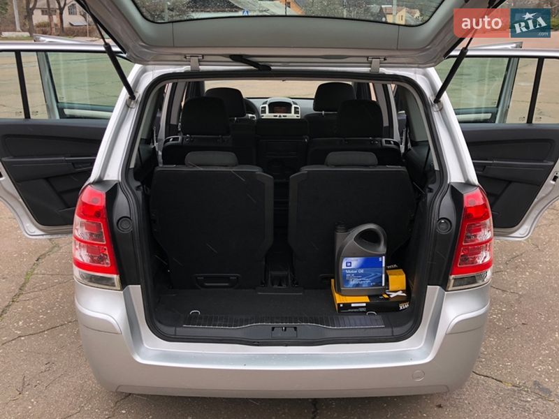 Минивэн Opel Zafira 2008 в Житомире фото 13 Минивэн Opel Zafira 2008 в Житомире