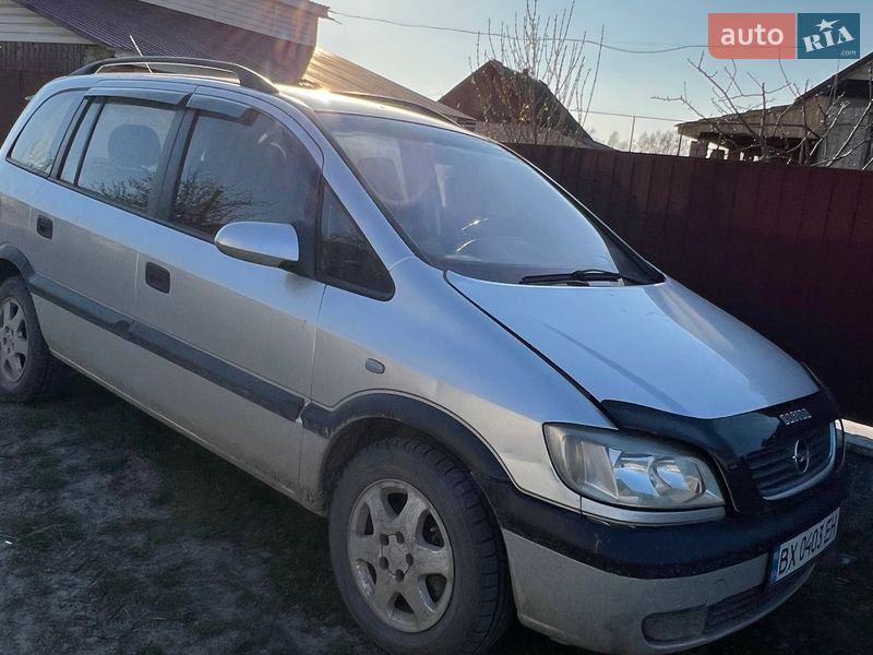 Мінівен Opel Zafira 2001 в Баранівці