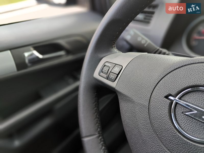 Минивэн Opel Zafira 2007 в Киеве фото 52 Минивэн Opel Zafira 2007 в Киеве