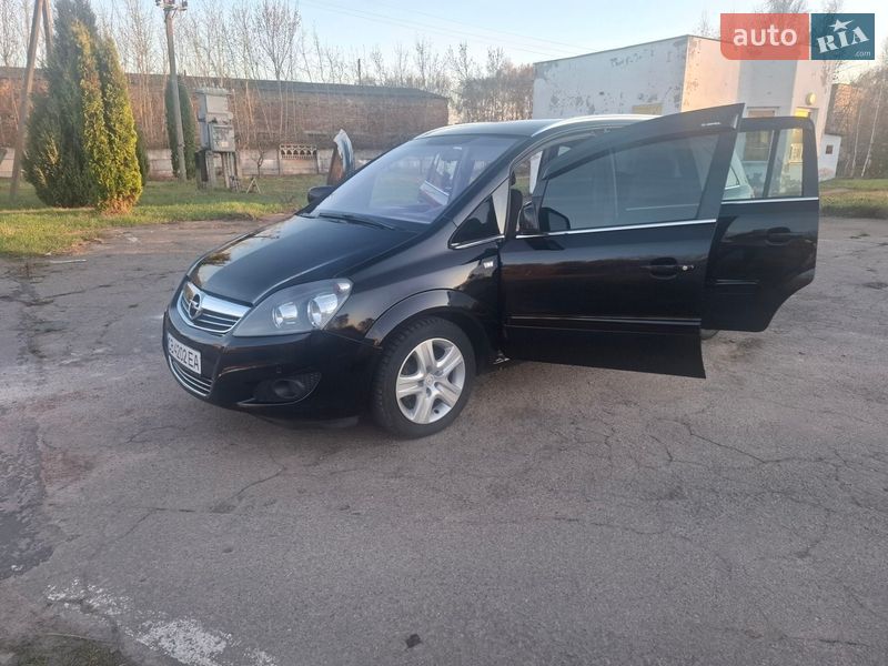 Минивэн Opel Zafira 2011 в Нежине
