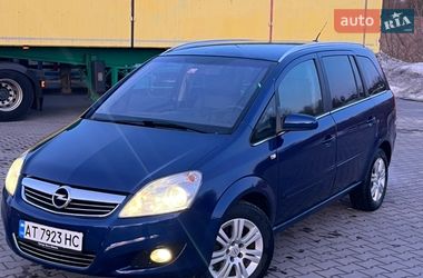 Минивэн Opel Zafira 2008 в Тернополе