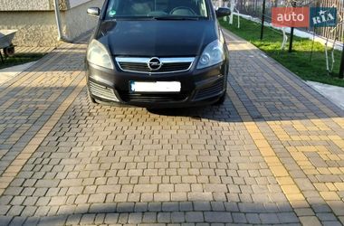 Мінівен Opel Zafira 2005 в Козові