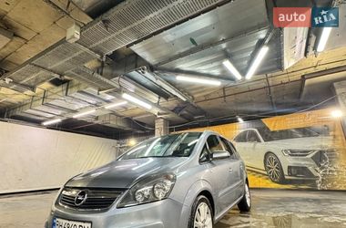 Мінівен Opel Zafira 2007 в Ізмаїлі