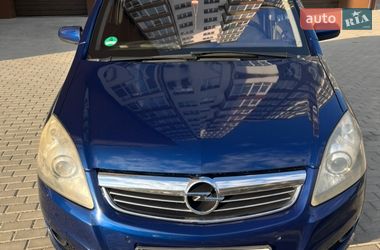 Мінівен Opel Zafira 2008 в Івано-Франківську