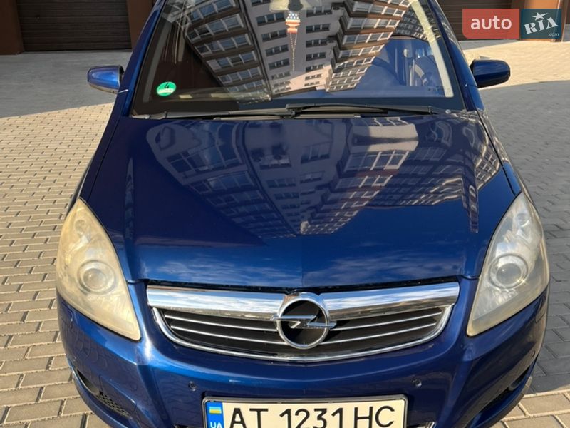 Opel Zafira 2008