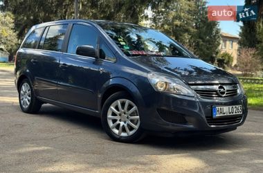 Минивэн Opel Zafira 2011 в Умани