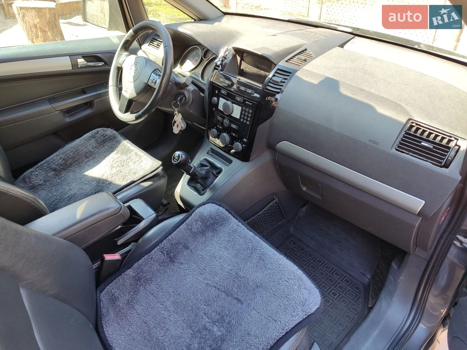 2010 Opel Zafira - фото 1