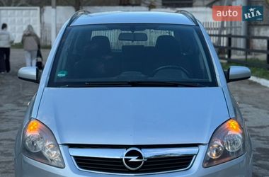 Мінівен Opel Zafira 2006 в Рівному