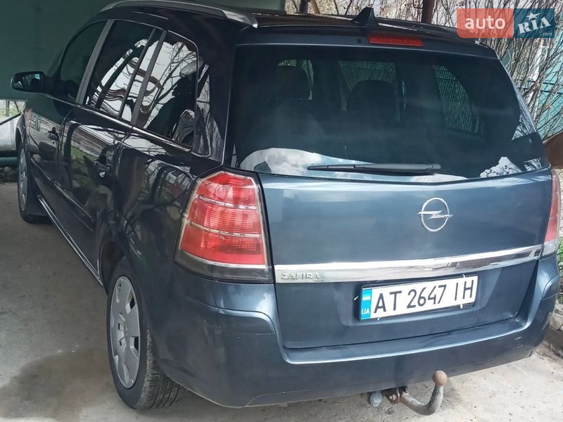 Opel Zafira 2008