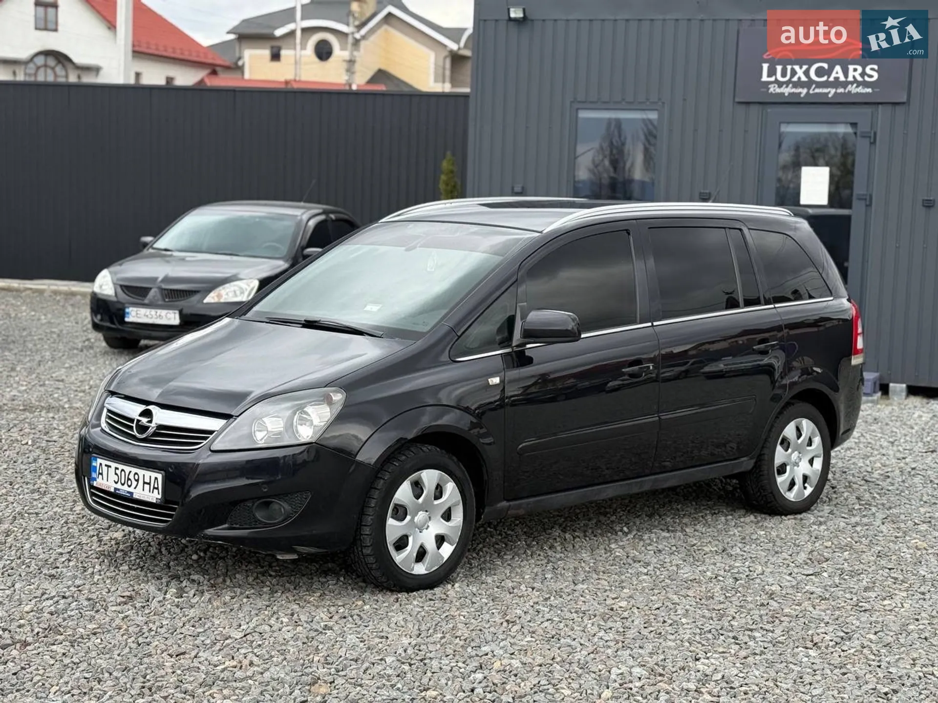 2010 Opel Zafira - мініатюра 2