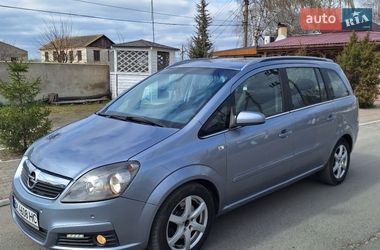 Минивэн Opel Zafira 2006 в Бершади