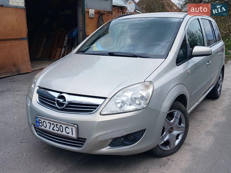 Opel Zafira 2008