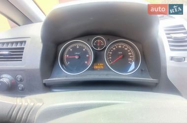 Минивэн Opel Zafira 2012 в Бориславе