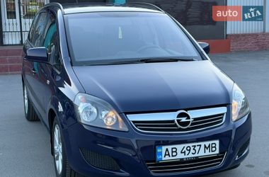 Мінівен Opel Zafira 2009 в Тульчині
