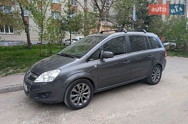 Минивэн Opel Zafira 2011 в Львове