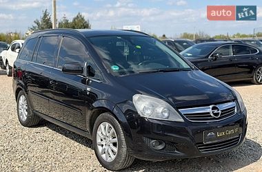 Минивэн Opel Zafira 2010 в Ивано-Франковске
