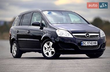 Минивэн Opel Zafira 2009 в Дрогобыче