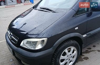 Минивэн Opel Zafira 2003 в Виннице
