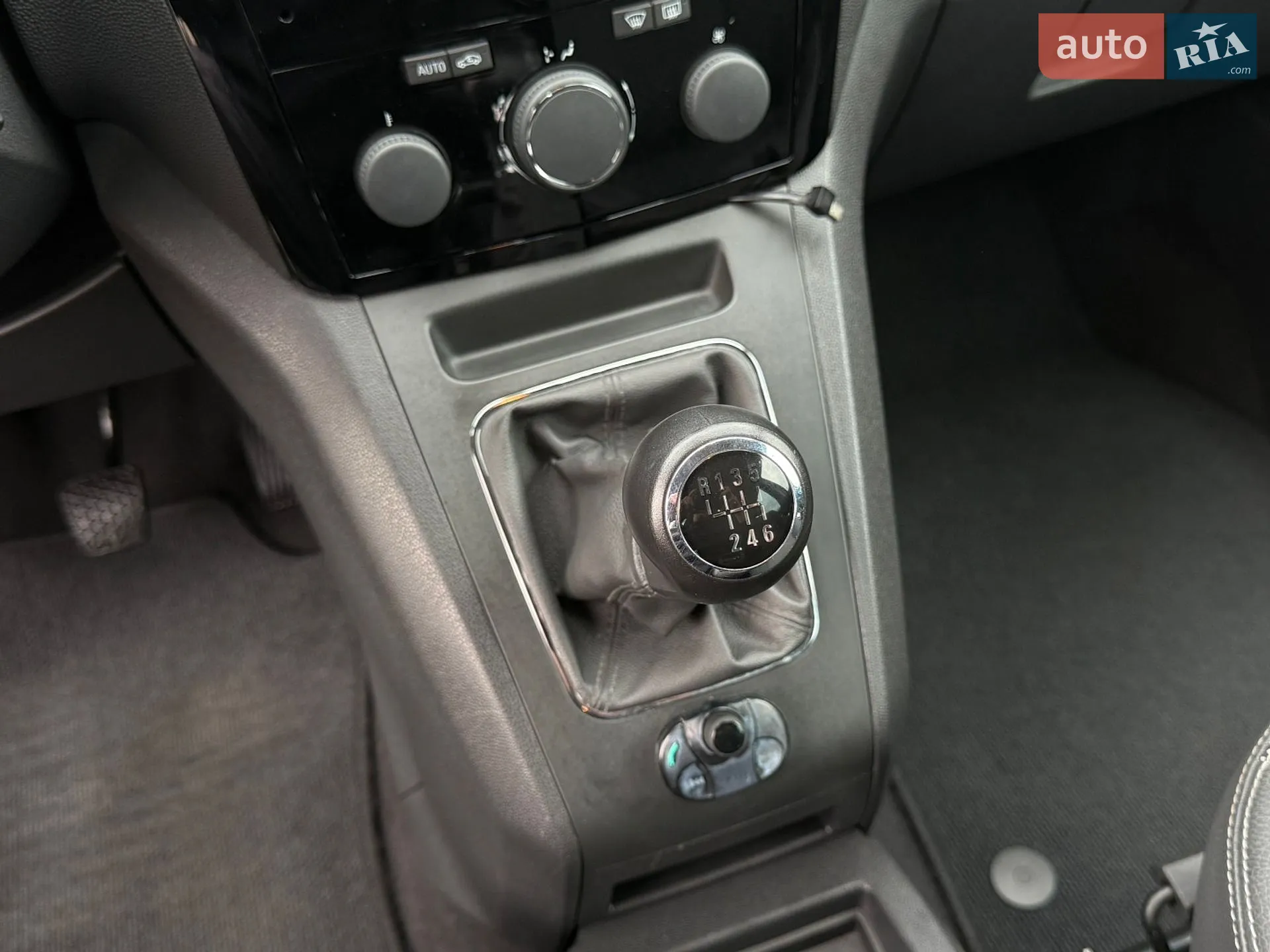 2012 Opel Zafira - мініатюра 47