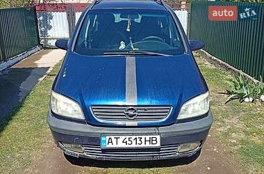 Минивэн Opel Zafira 2000 в Галиче
