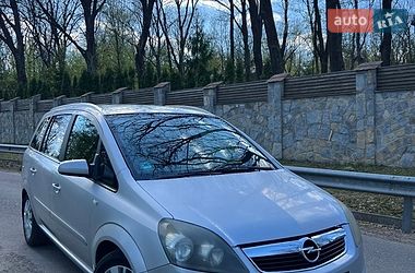 Мінівен Opel Zafira 2008 в Калуші