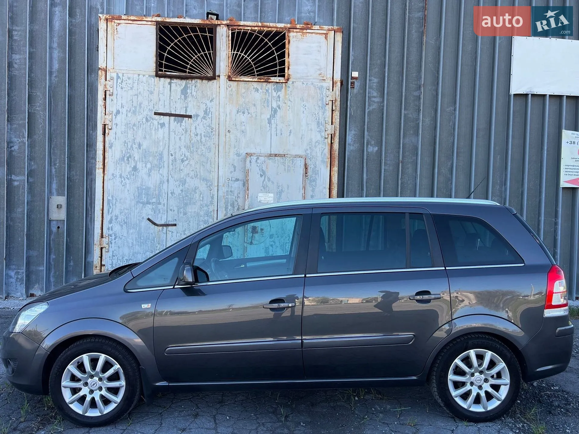 2010 Opel Zafira - мініатюра 8