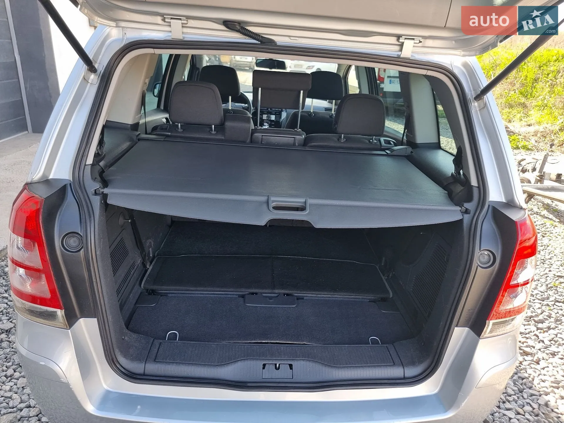 2011 Opel Zafira - мініатюра 32
