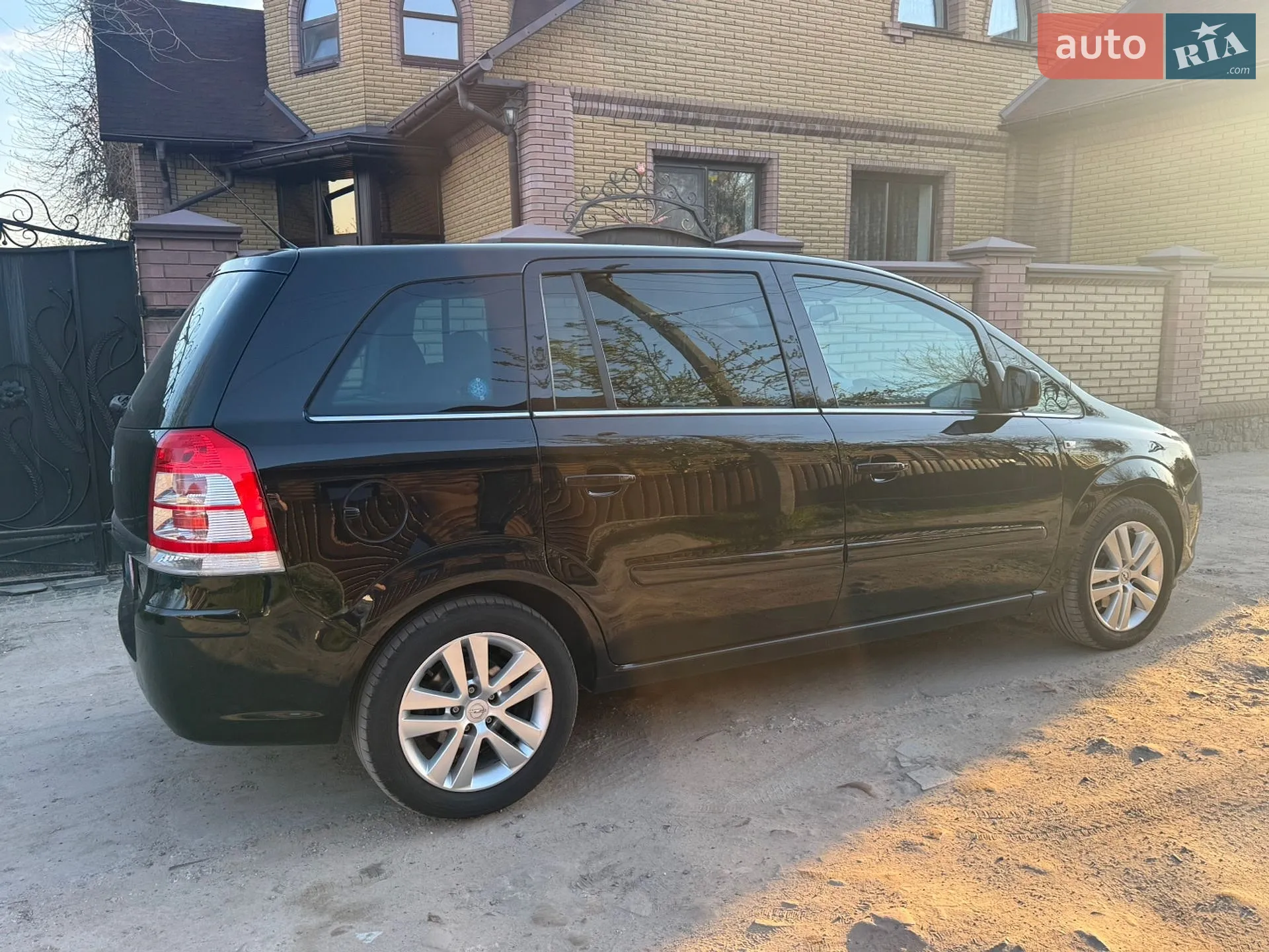 2011 Opel Zafira - мініатюра 13