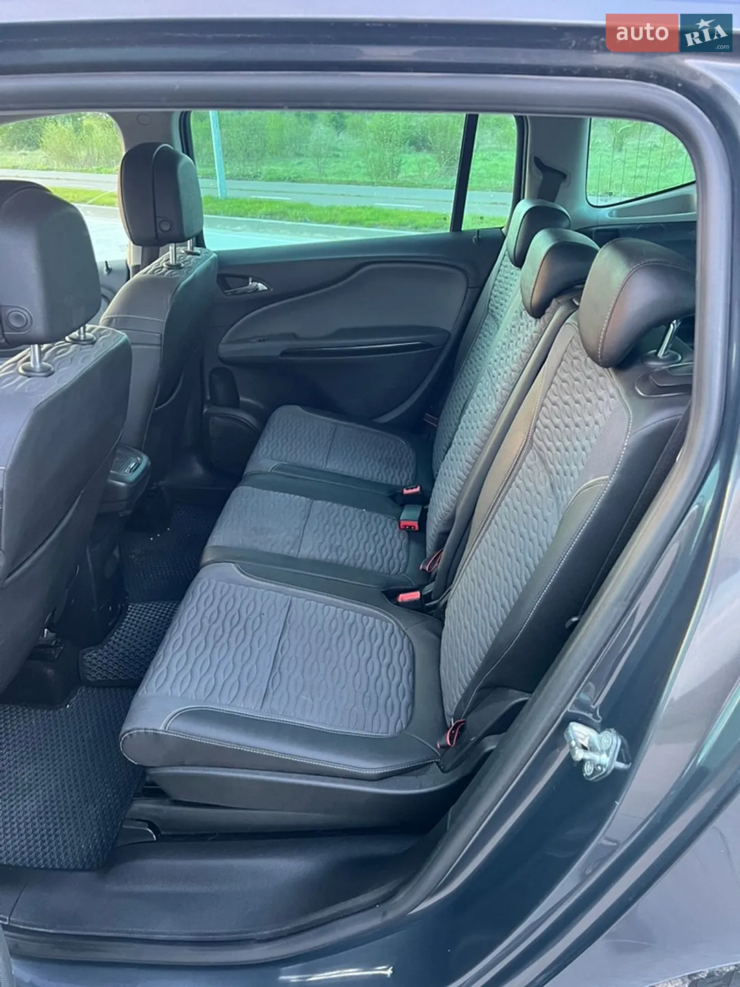 2014 Opel Zafira - мініатюра 39