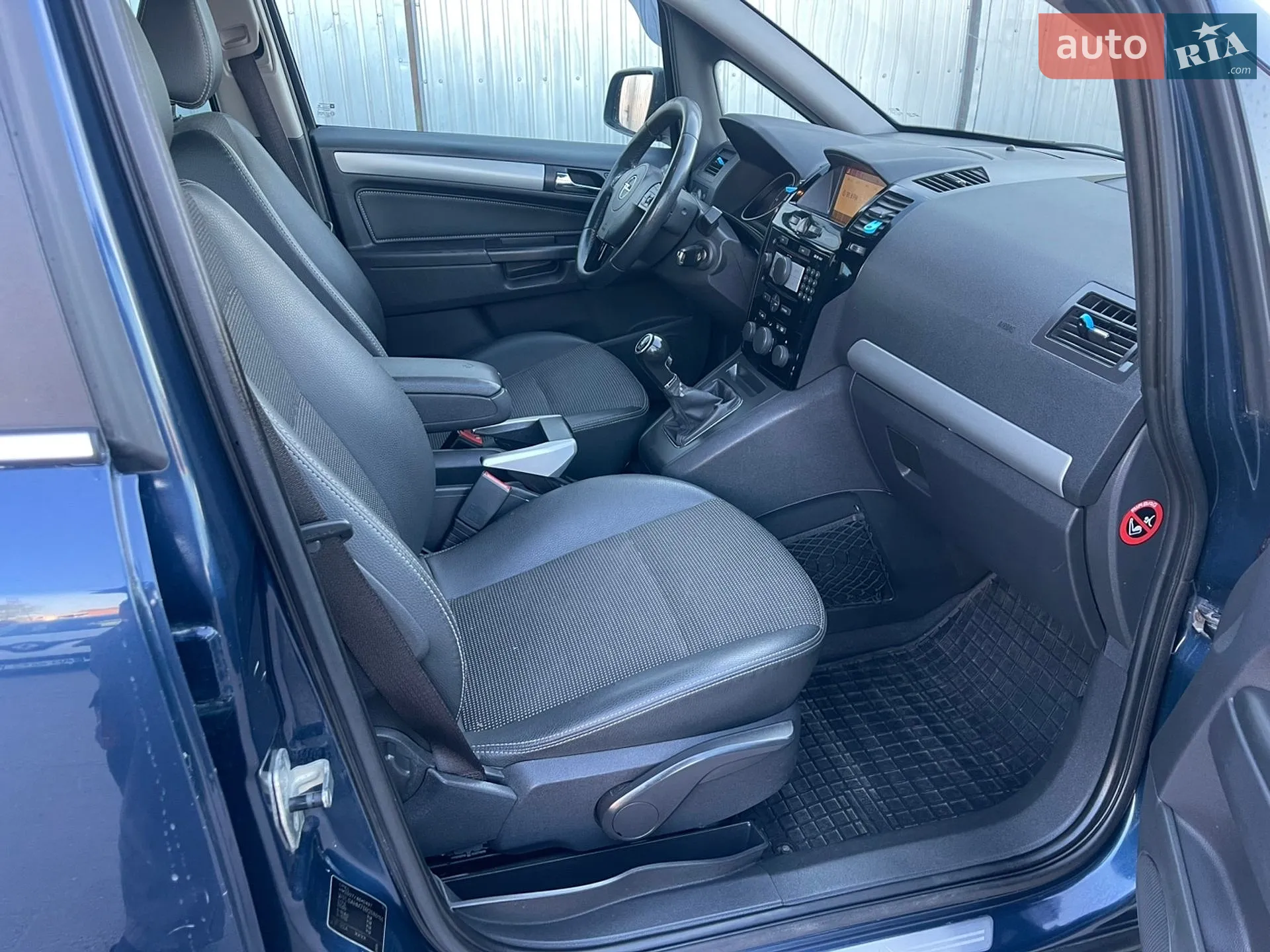2011 Opel Zafira - мініатюра 20