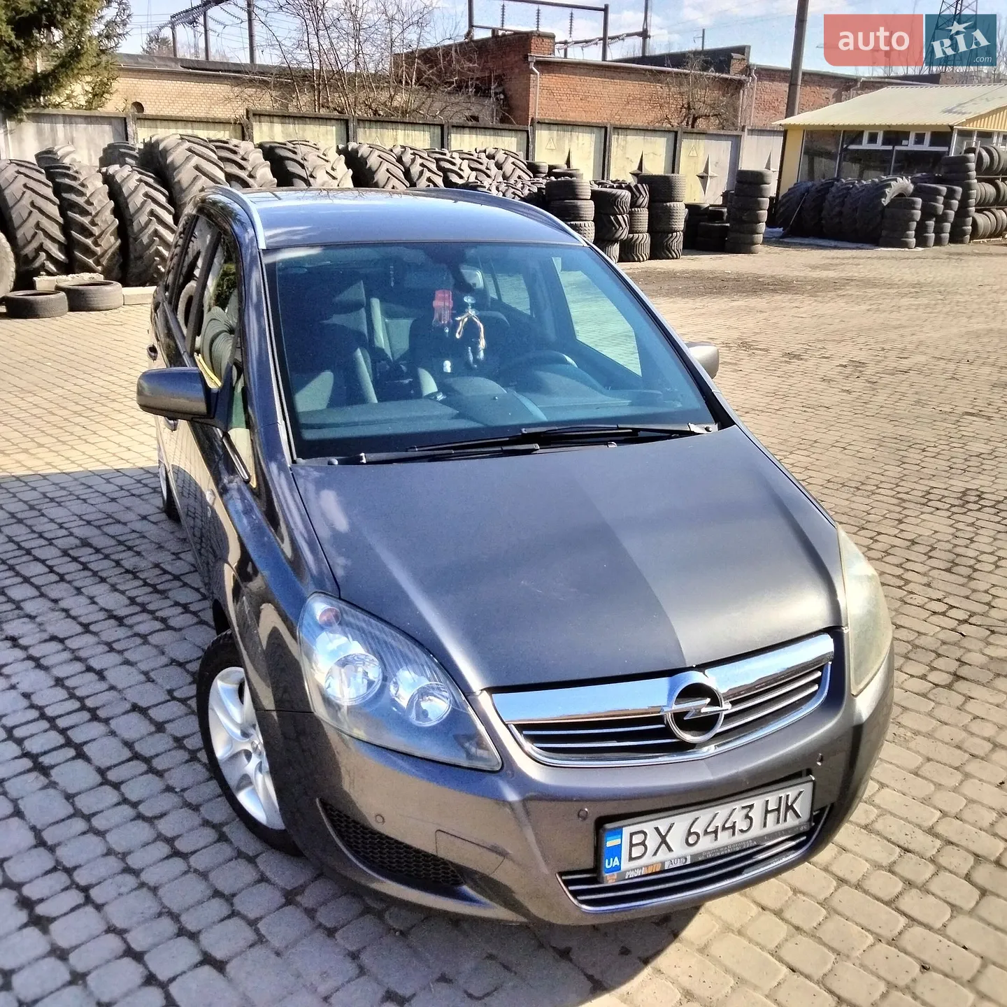 2010 Opel Zafira - фото 1