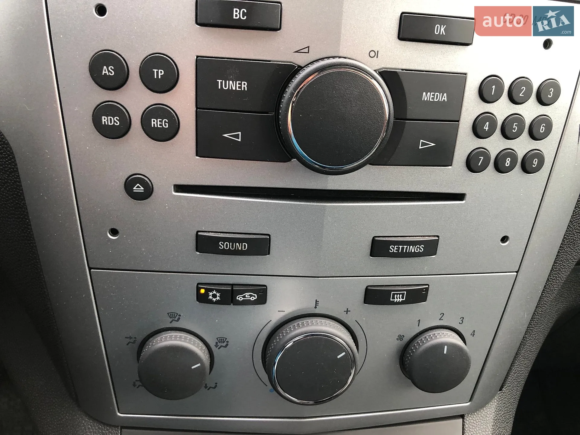 2012 Opel Zafira - мініатюра 17