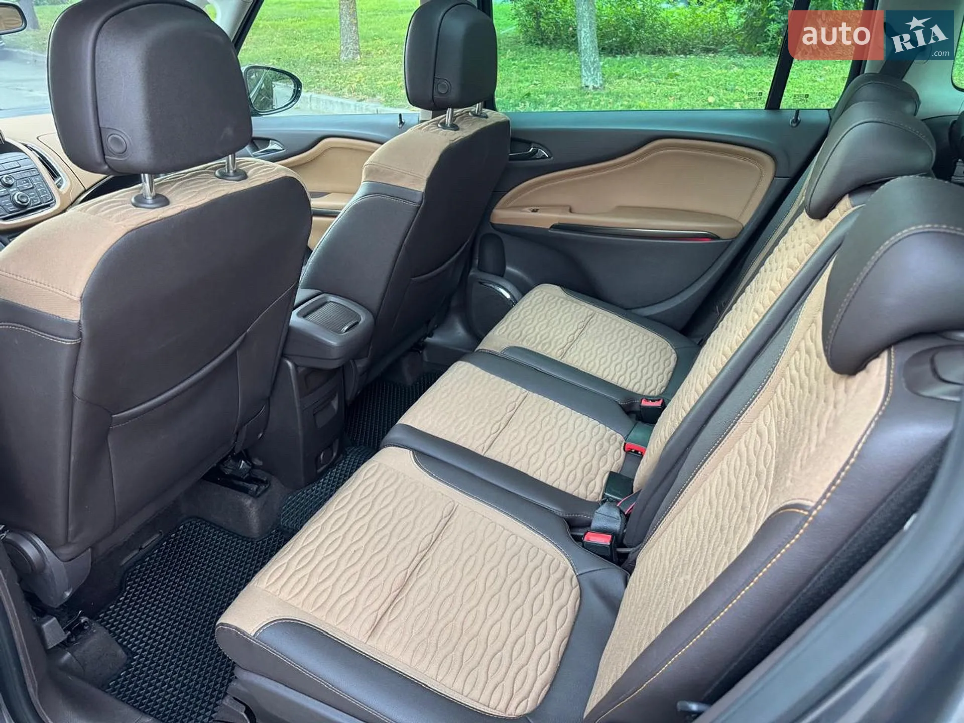 2011 Opel Zafira - мініатюра 23