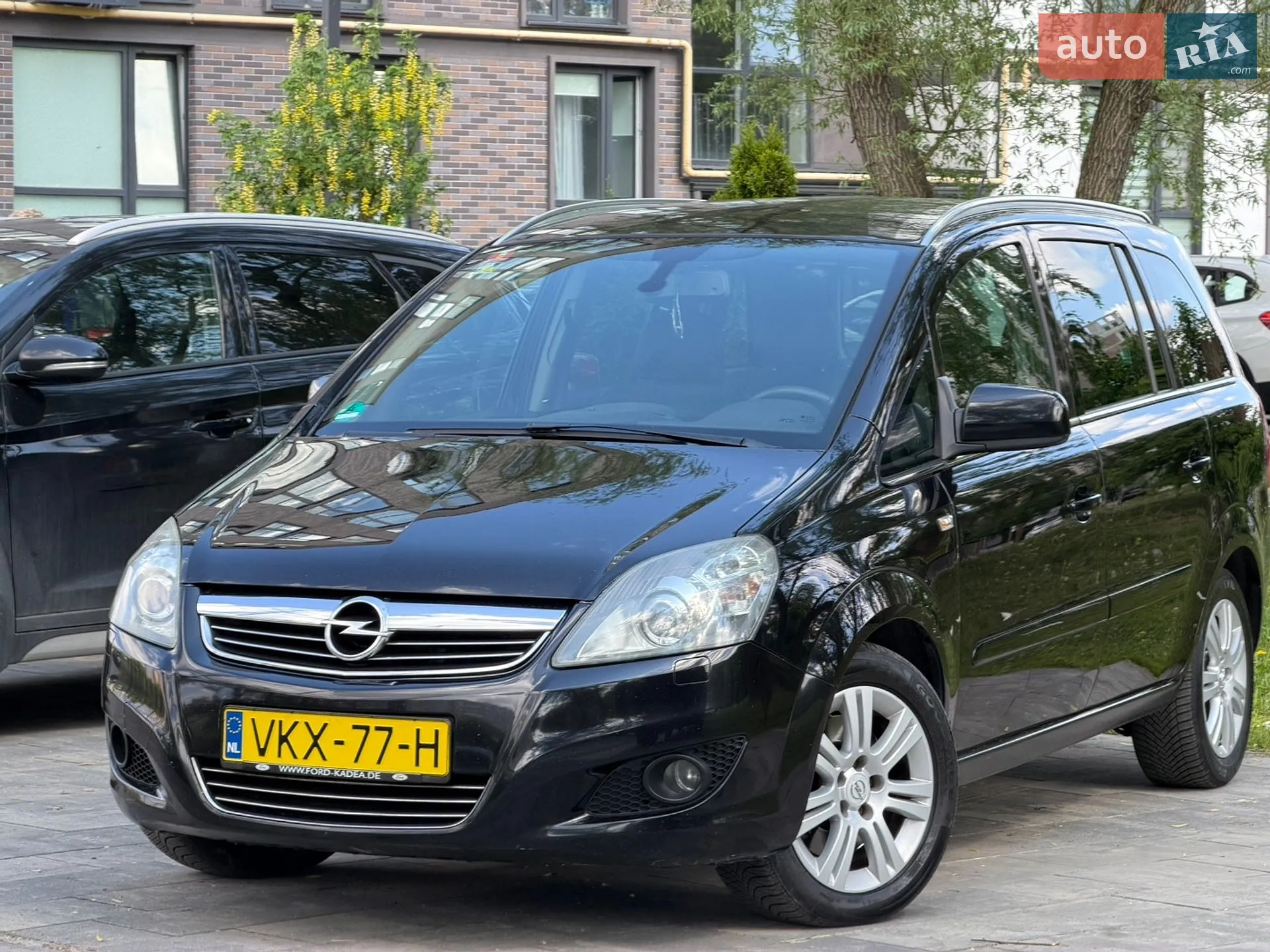 2010 Opel Zafira - мініатюра 15