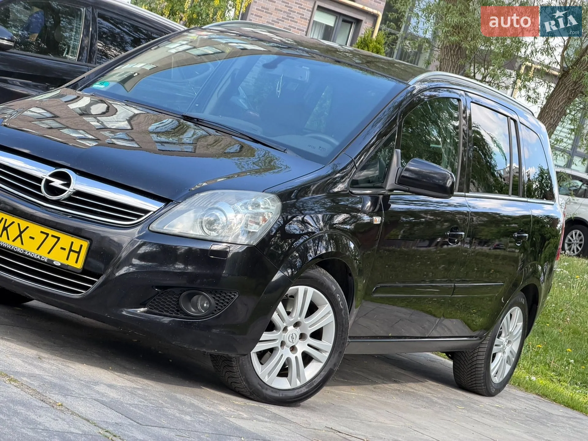 2010 Opel Zafira - мініатюра 20