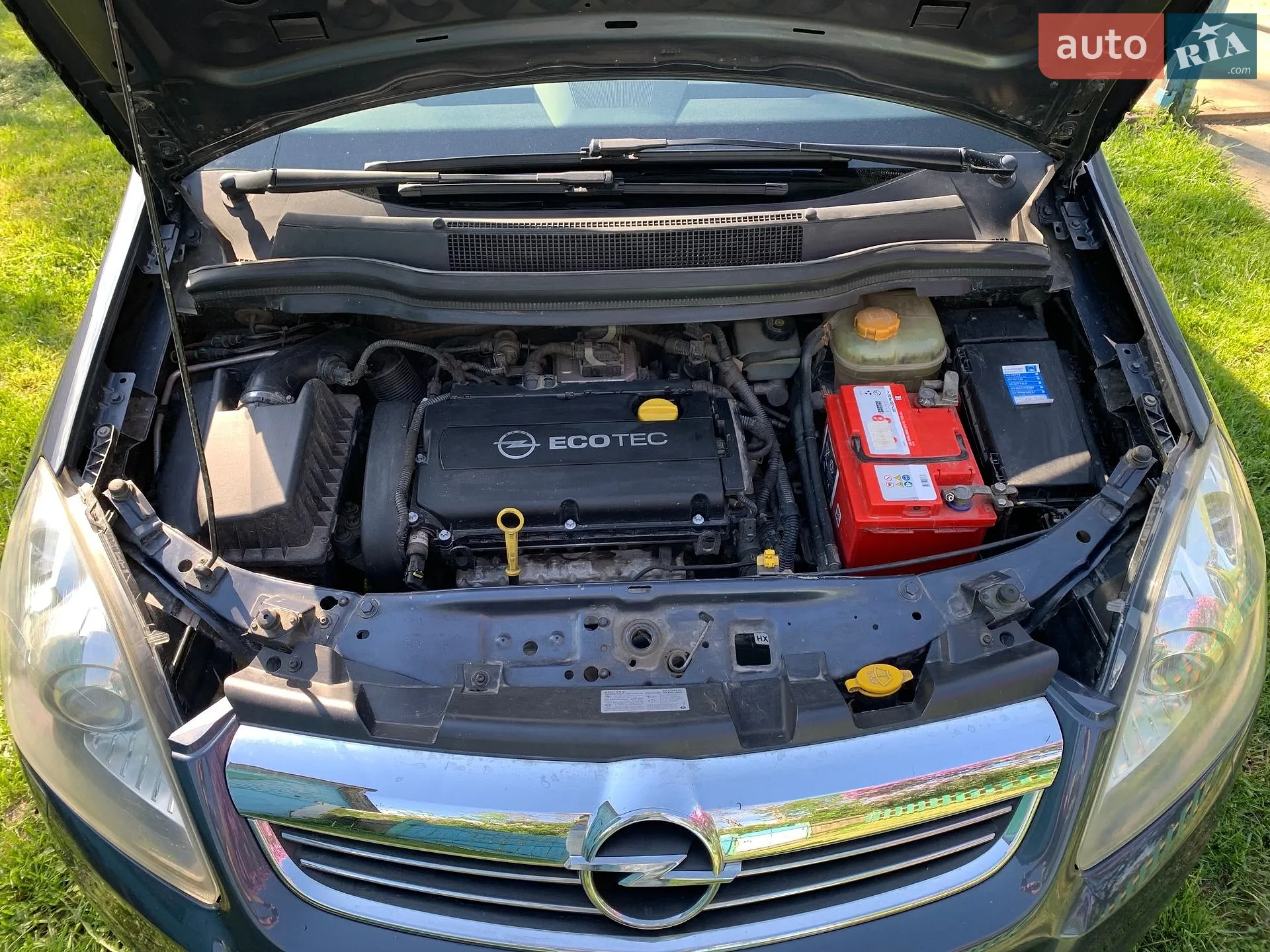2010 Opel Zafira - мініатюра 2