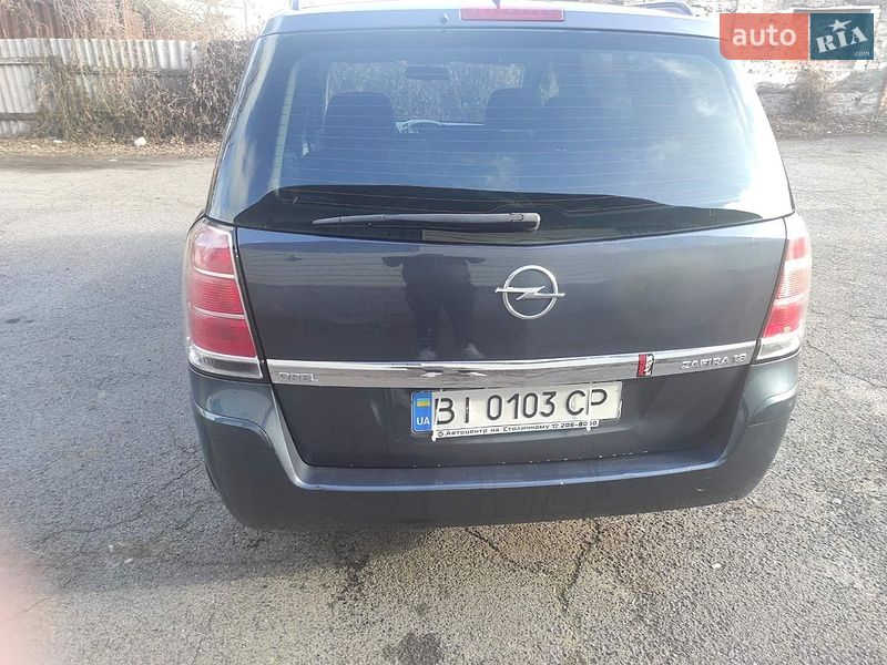 Минивэн Opel Zafira 2007 в Хороле фото 7 Минивэн Opel Zafira 2007 в Хороле