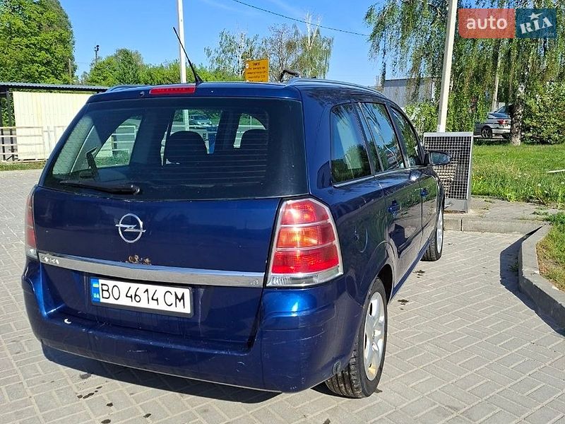 Минивэн Opel Zafira 2008 в Тернополе